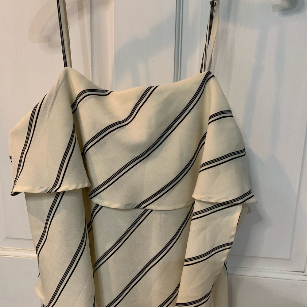 Jumpsuit - Picture 3 of 6